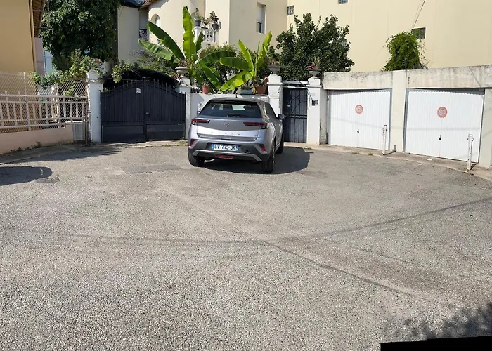 Villa California